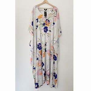 NWT ShotOf kaftan